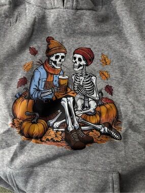 Skeleton Couple Fall Halloween Graphic Hoodie Pumpkin Patch size Large